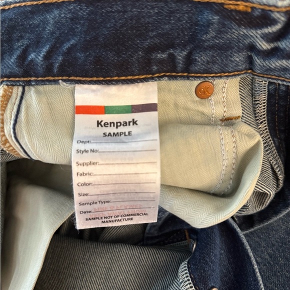 Calvin Klein Twisted Hem Retro Fit High Rise Jeans 27” inseam size 24 NWT - Picture 6 of 10